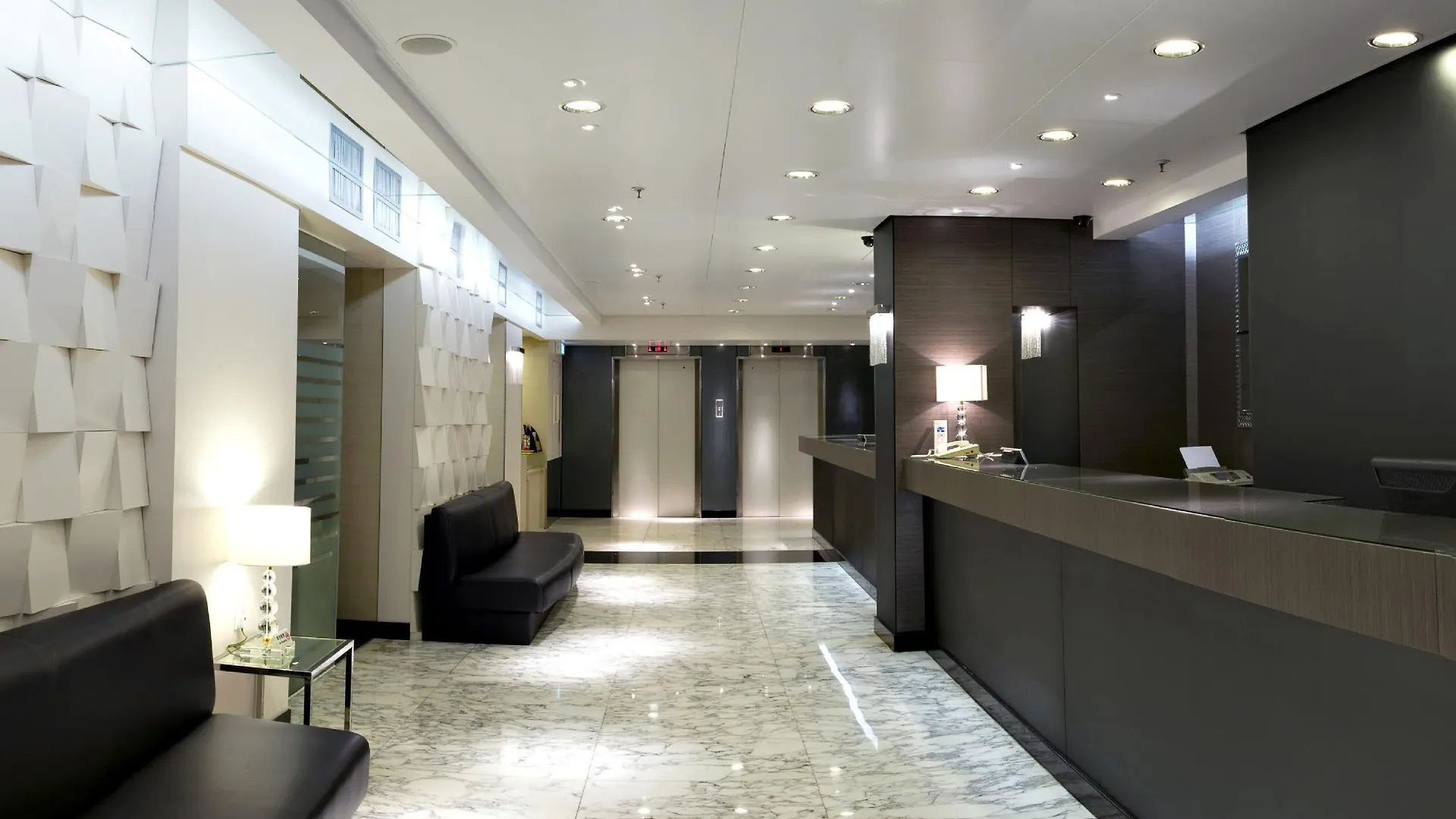 The Imperial Hotel Hongkong 3*,  Kina