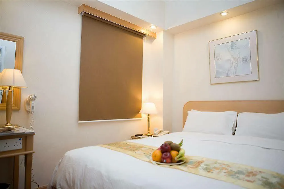 ***  The Imperial Hotel Hongkong Kina