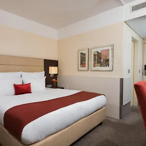 Hotel Leonardo Arabellapark ****