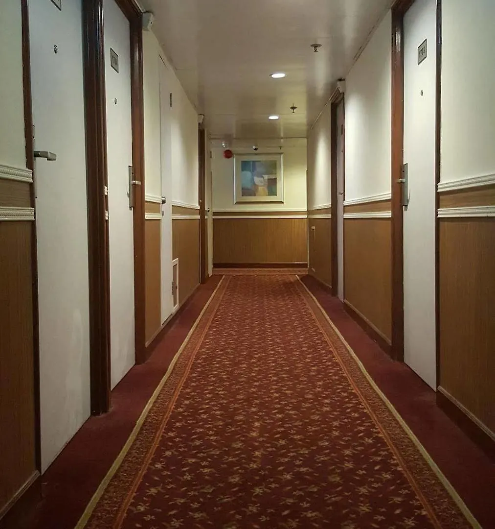 The Imperial Hotel Hongkong 3*,  Chiny